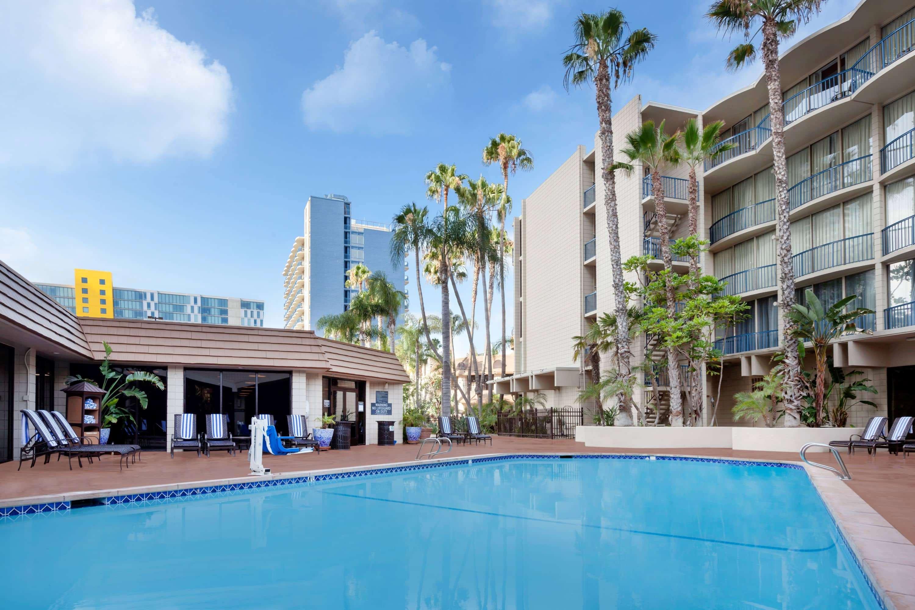 Wyndham San Diego Bayside Екстериор снимка