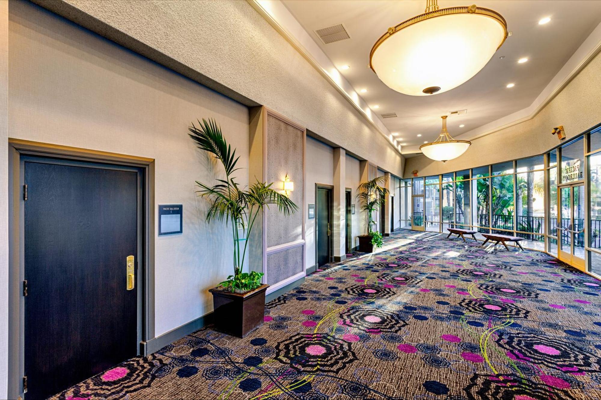 Wyndham San Diego Bayside Екстериор снимка
