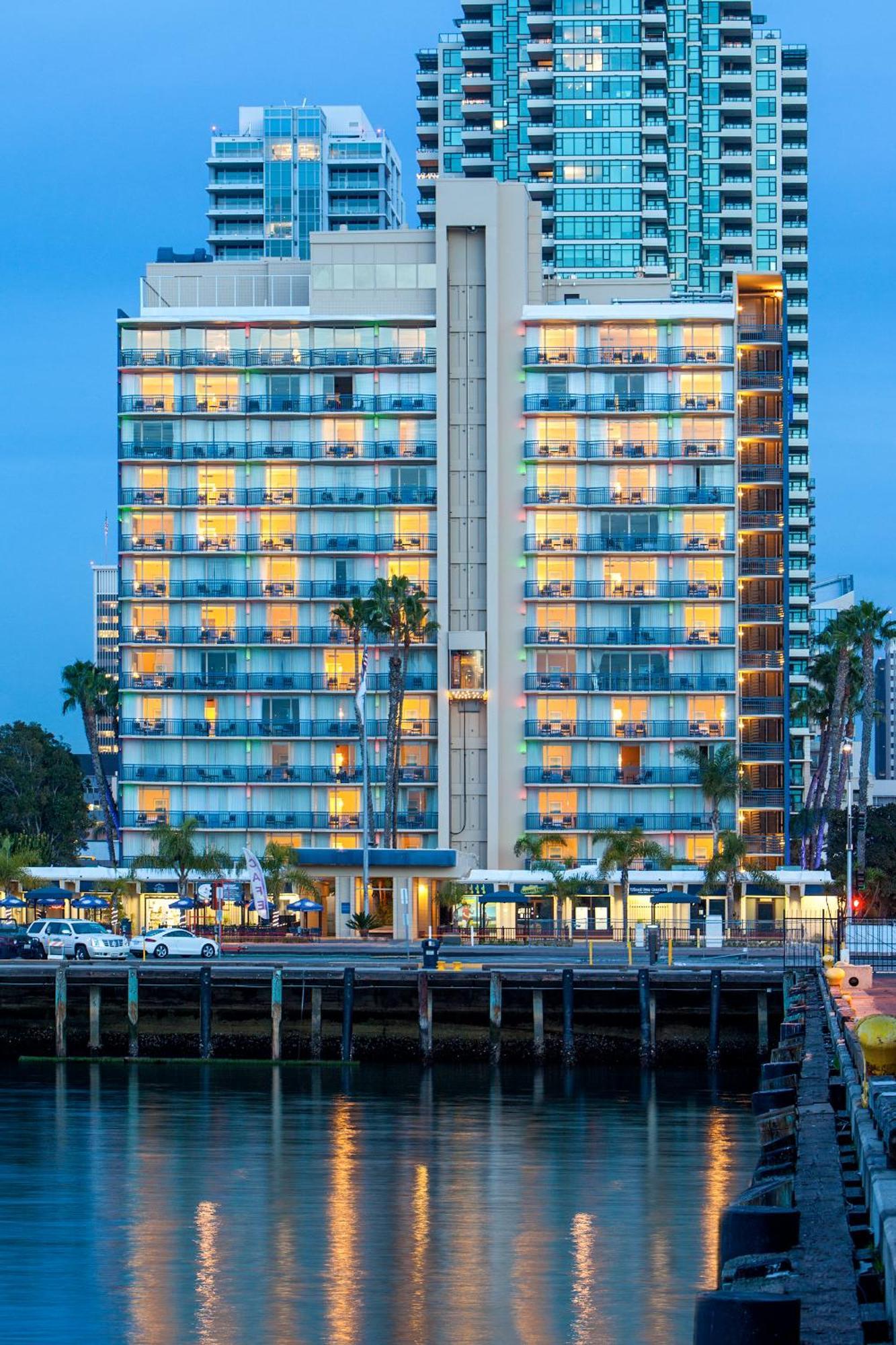 Wyndham San Diego Bayside Екстериор снимка